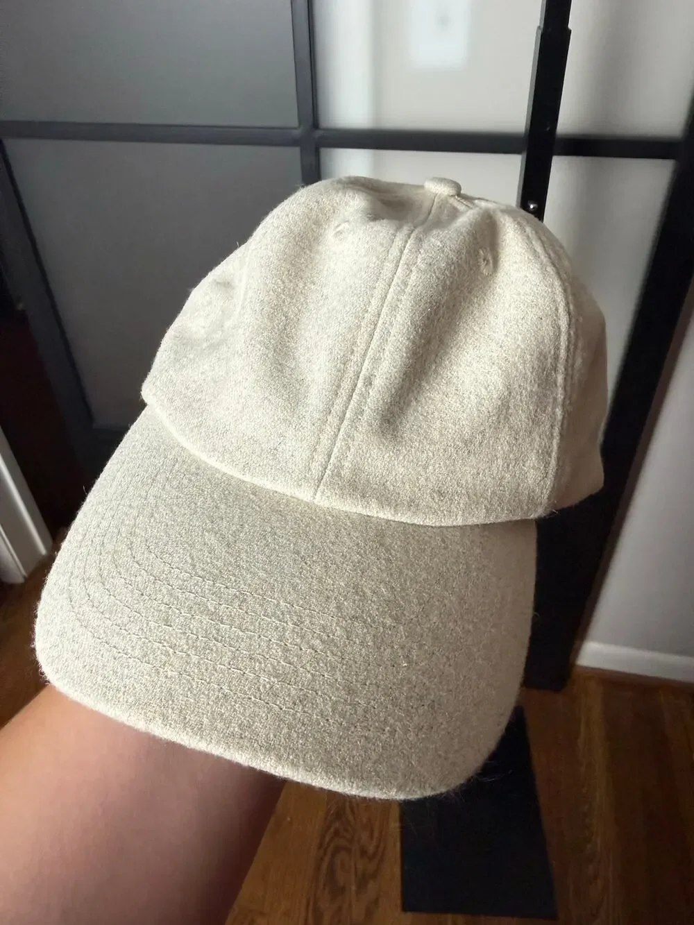 Lift Down Wool Cap in Oat